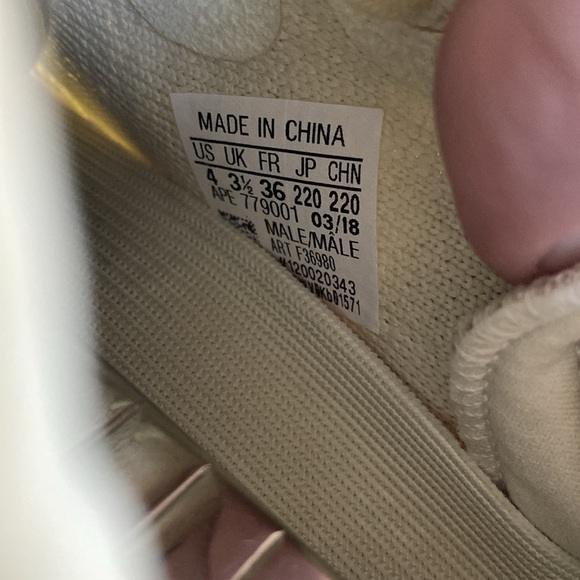 ADIDAS YEEZY Boost 350 V2 “Butter” Sneakers Size 4 Men’s / 6 Women’s - Picture 7 of 7